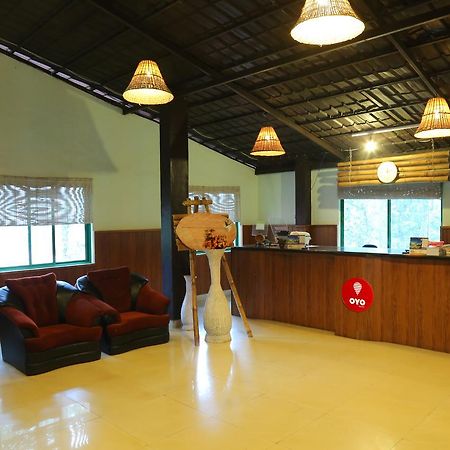 Oyo 4651 Woodpecker Resort 무나르 외부 사진