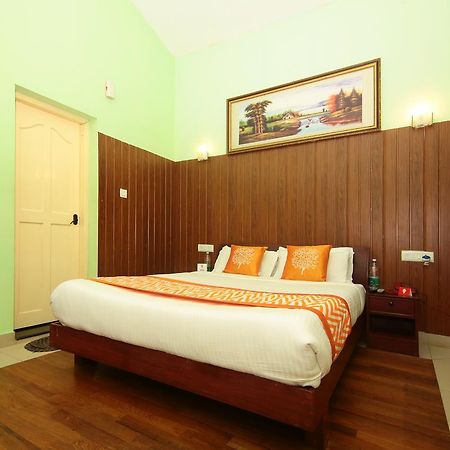 Oyo 4651 Woodpecker Resort 무나르 외부 사진